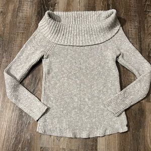 Hollister grey size large sweater